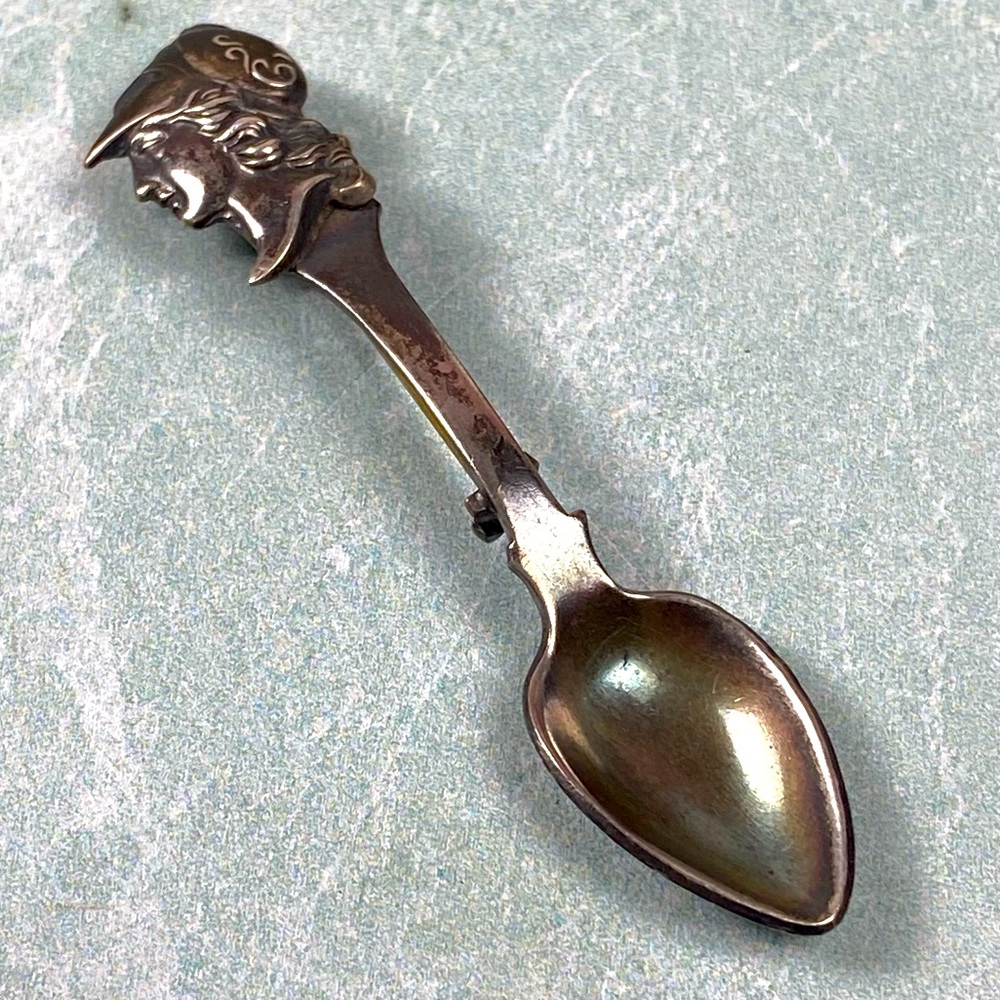 Vintage Roman Solider Mini Sterling Silver Spoon trophy brooch pin